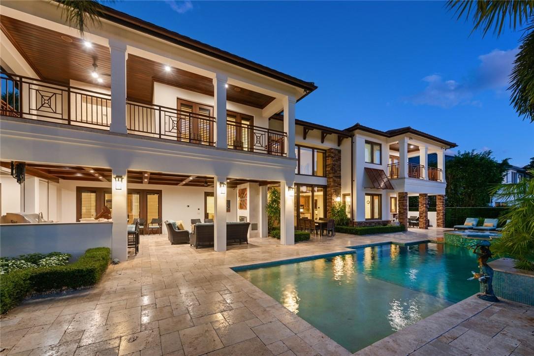 SEVEN ISLES - Residential