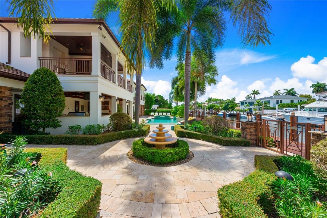 SEVEN ISLES - Residential