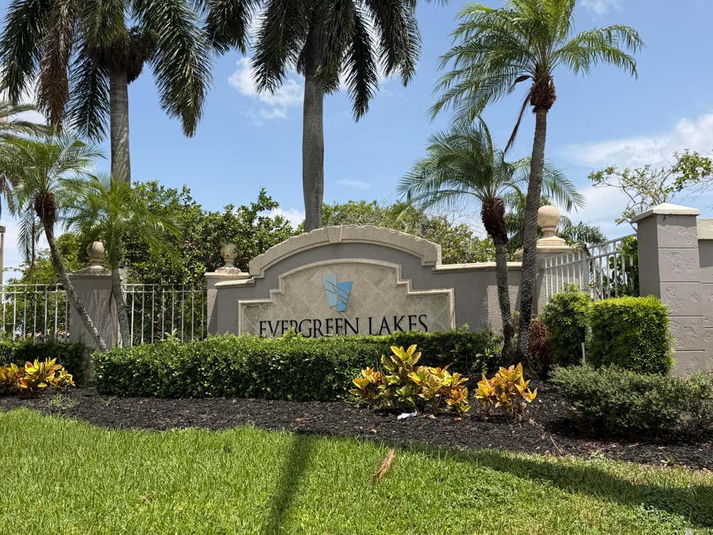 Photo of 5550 Wiles Road #Unit 105, Coconut Creek, FL 33073 (MLS # B26064685)