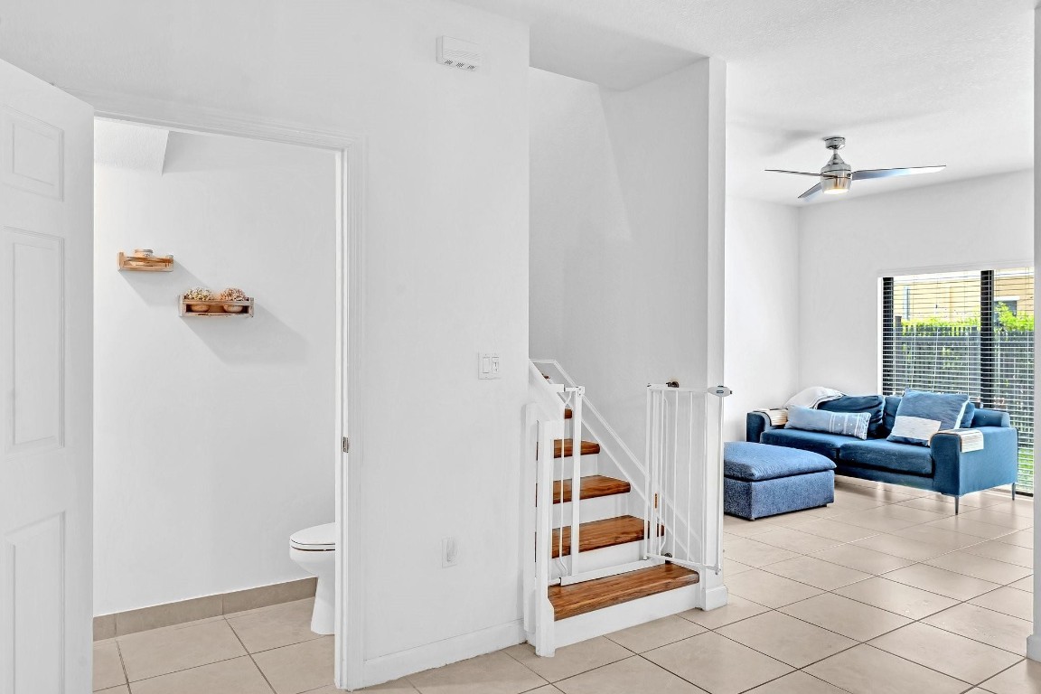 Palomino Lake - Residential Lease