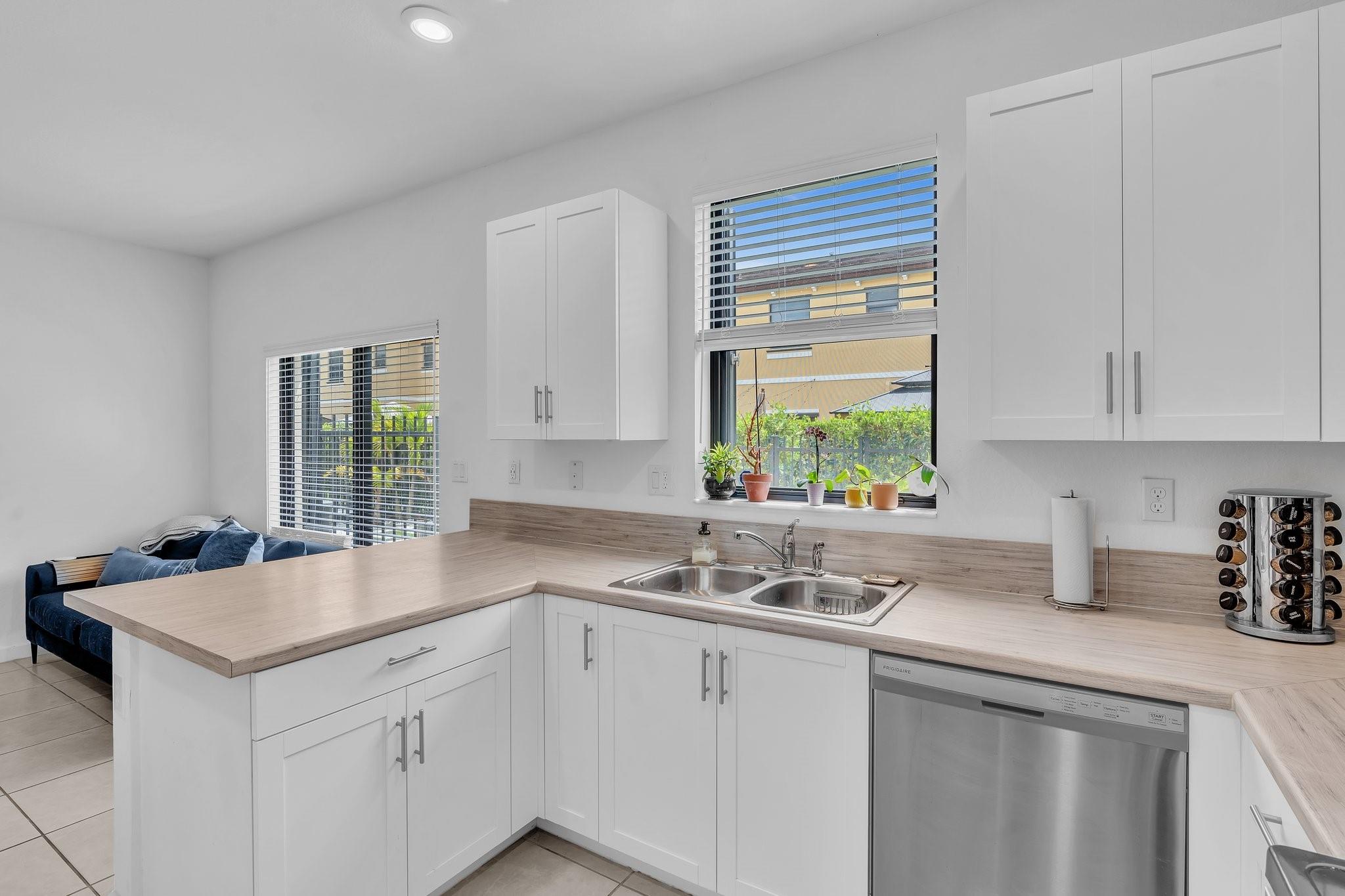 Palomino Lake - Residential Lease