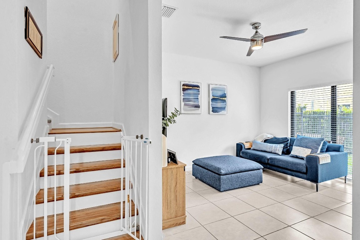 Palomino Lake - Residential Lease