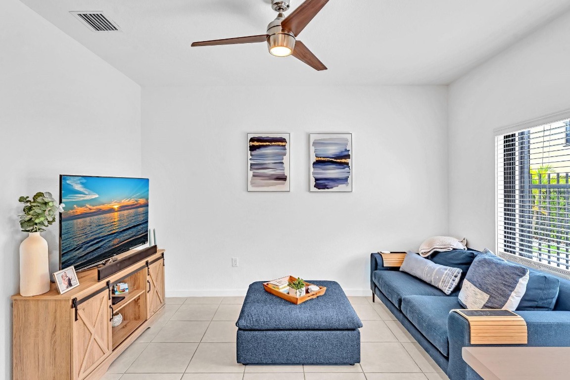 Palomino Lake - Residential Lease