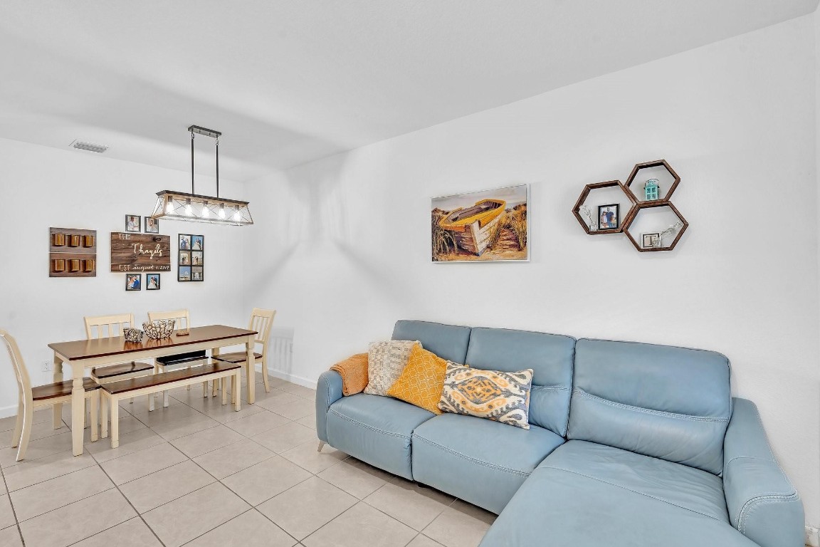 Palomino Lake - Residential Lease