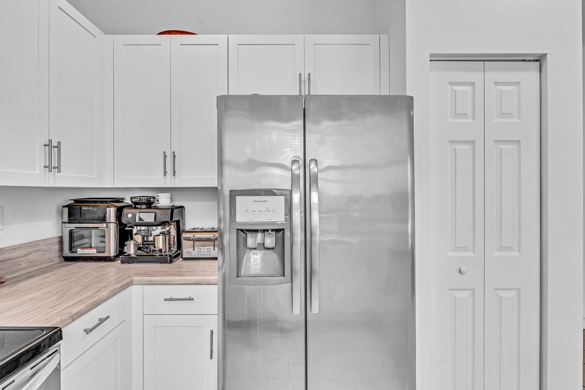 Palomino Lake - Residential Lease