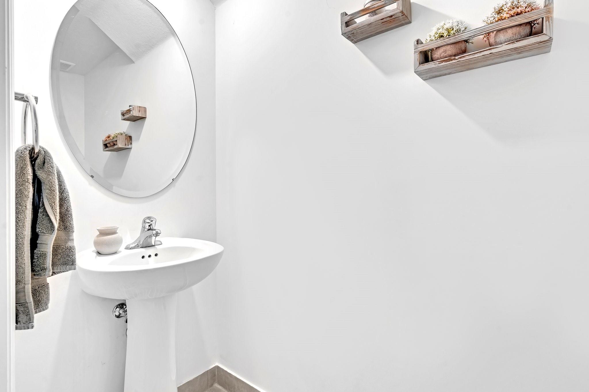 Palomino Lake - Residential Lease