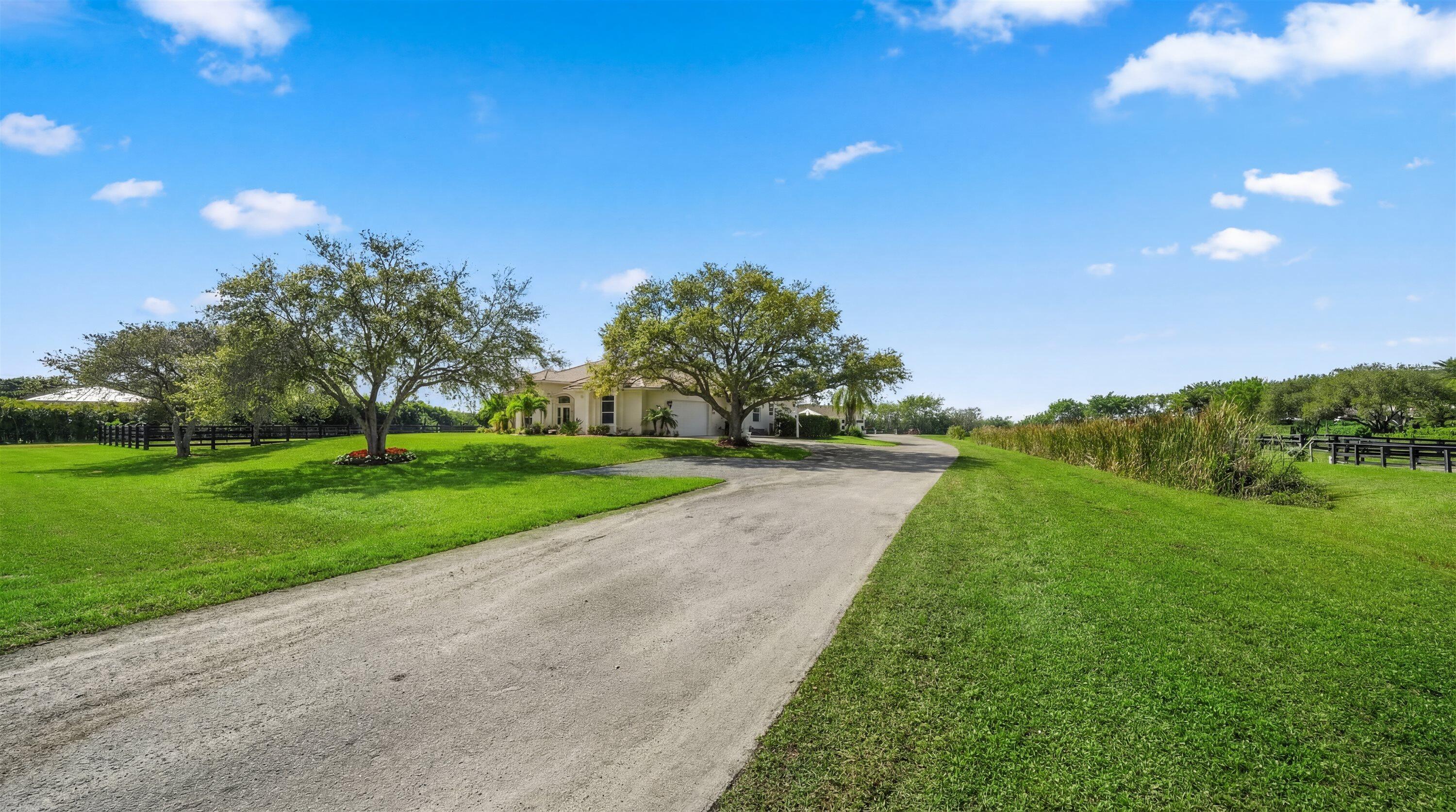 Palm Beach Point - Sun glade - Residential