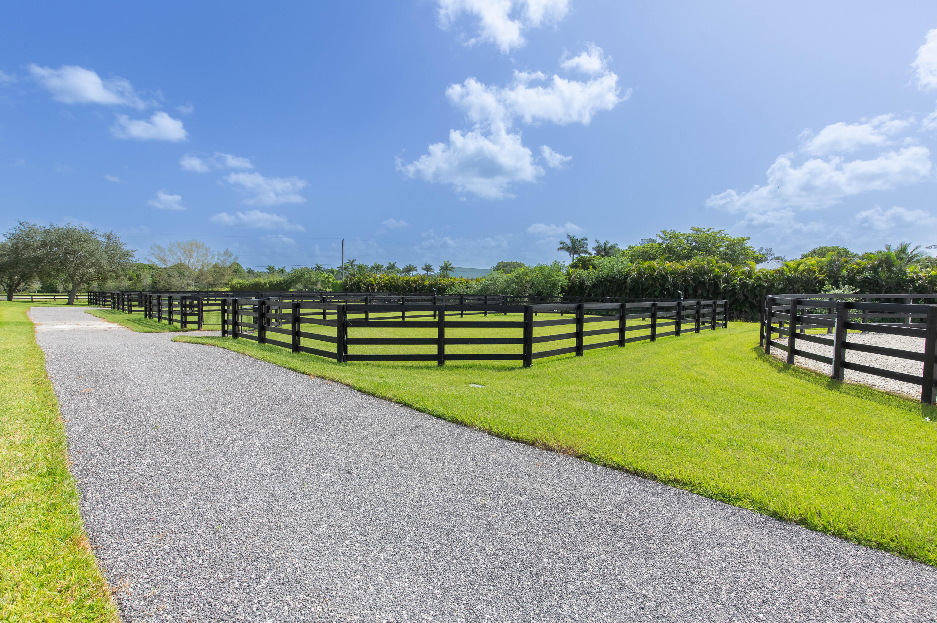 Palm Beach Point - Sun glade - Residential