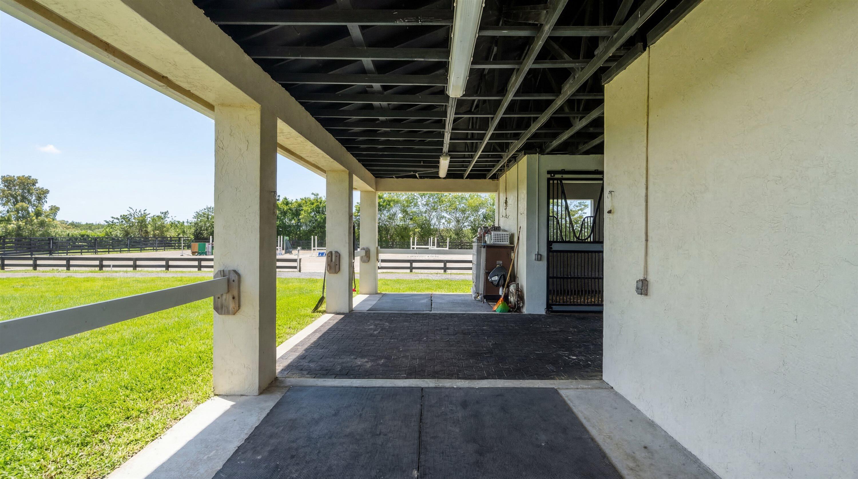 Palm Beach Point - Sun glade - Residential