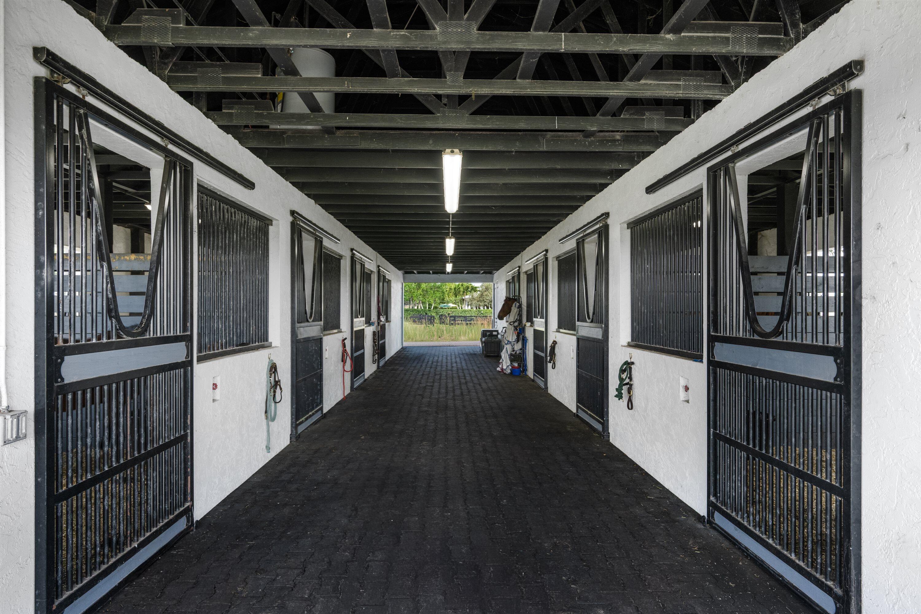 Palm Beach Point - Sun glade - Residential