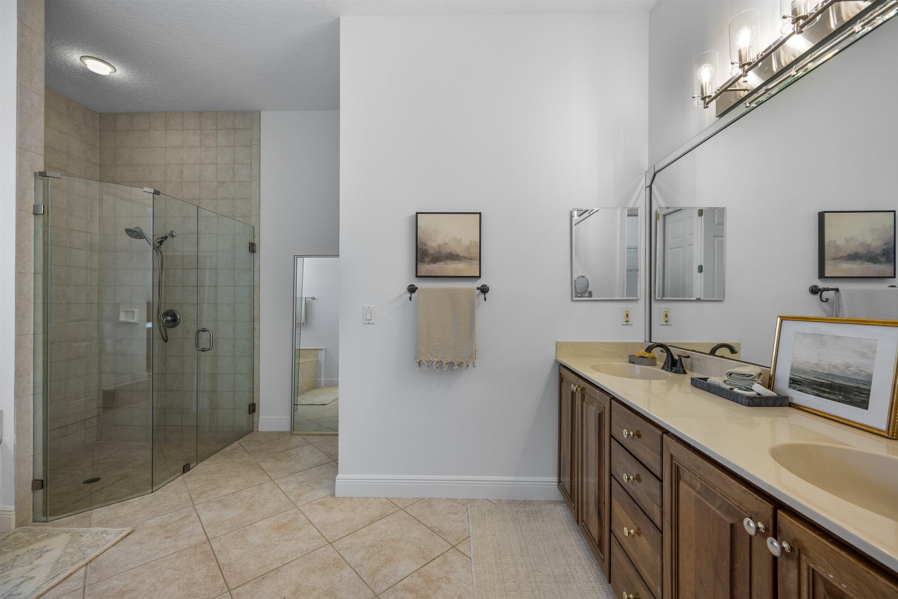 Palm Beach Point - Sun glade - Residential