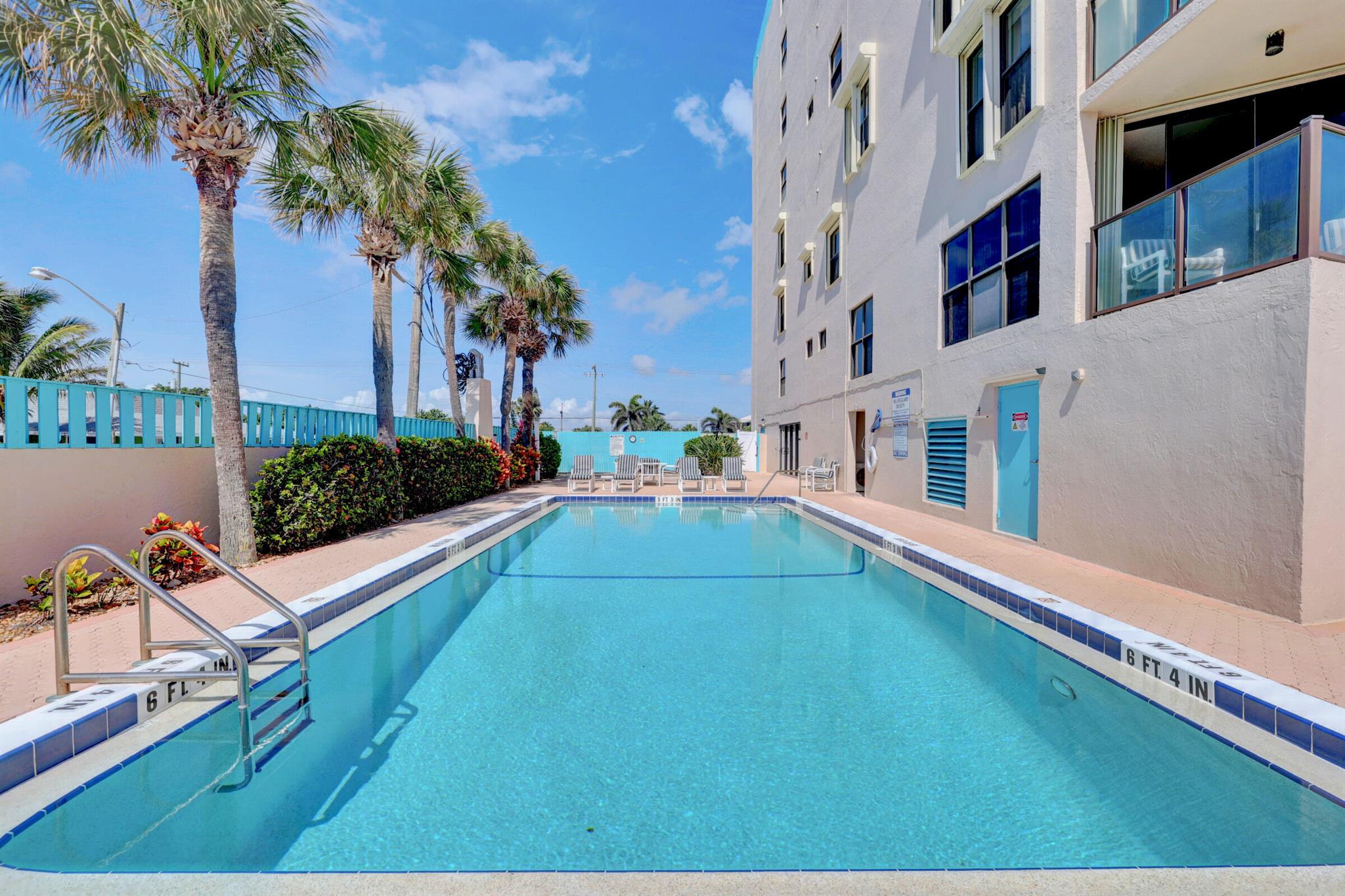 AVALON BEACH CLUB CONDOMI - Residential
