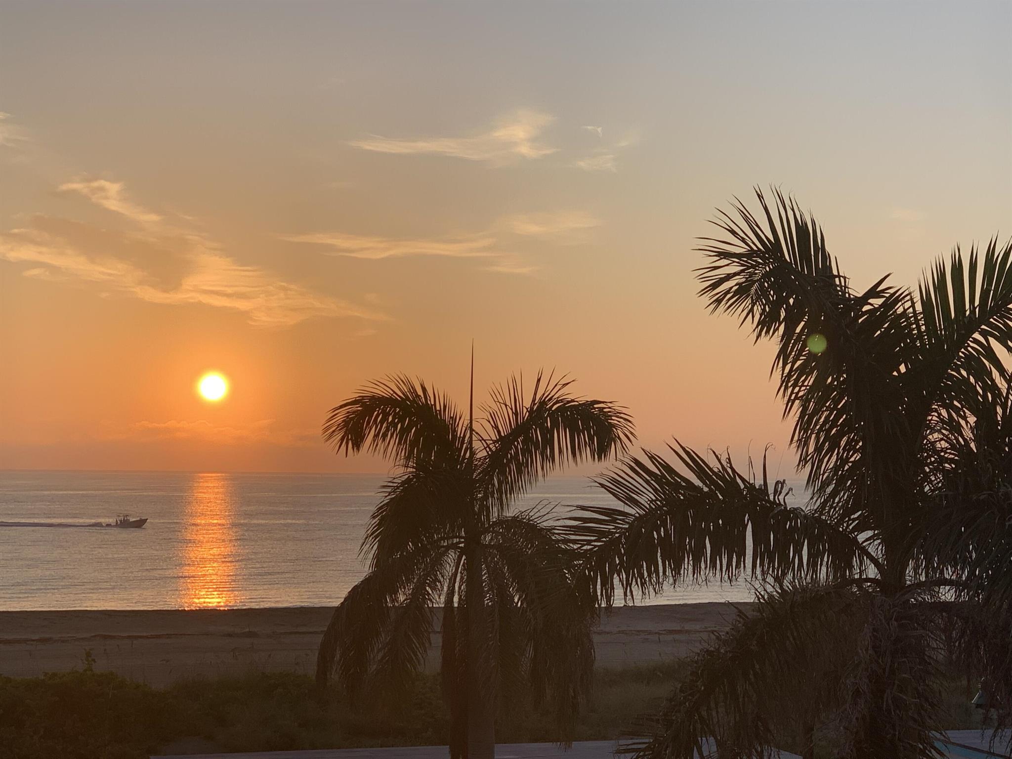 AVALON BEACH CLUB CONDOMI - Residential