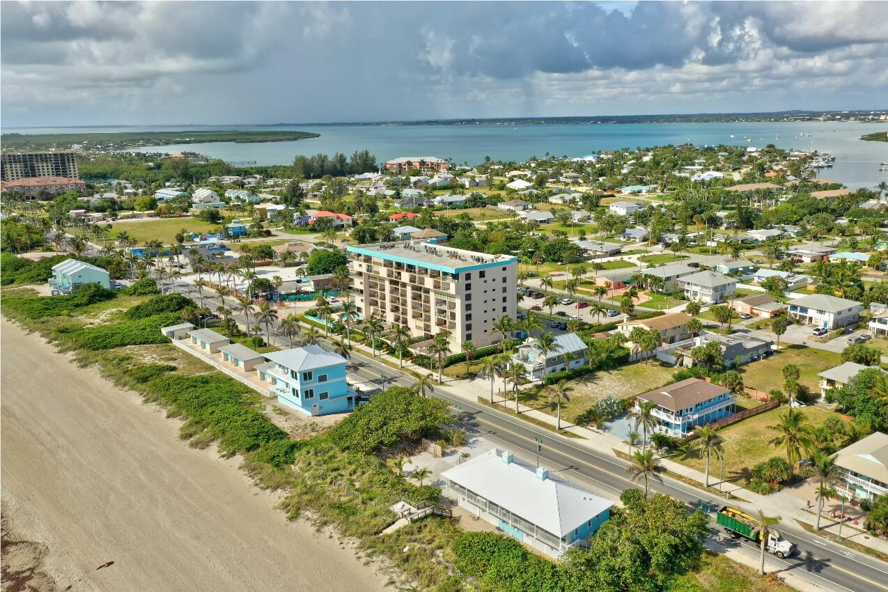 AVALON BEACH CLUB CONDOMI - Residential