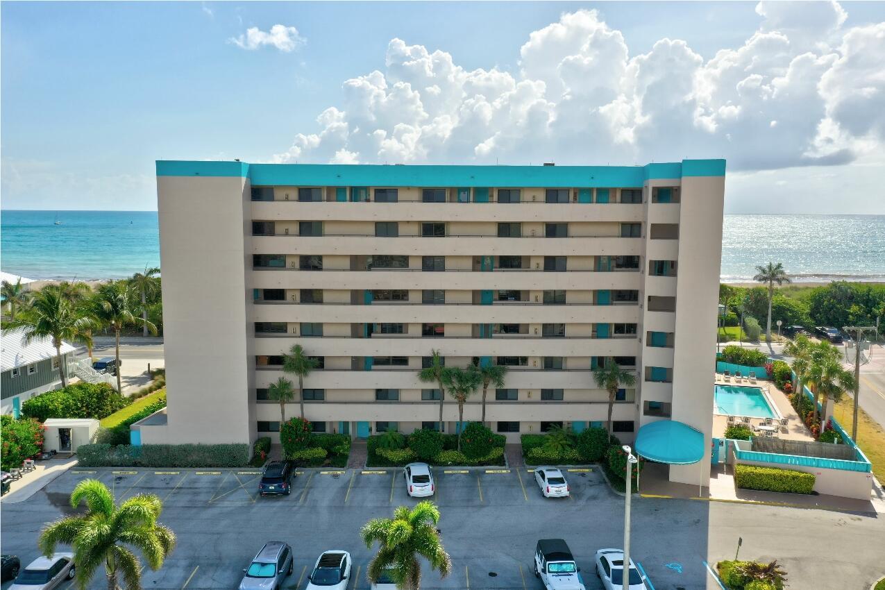 AVALON BEACH CLUB CONDOMI - Residential