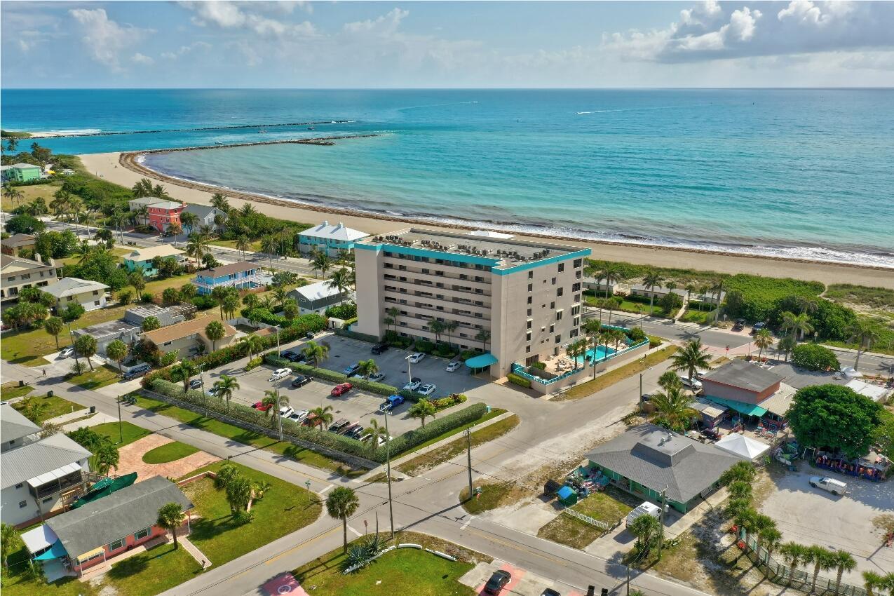 AVALON BEACH CLUB CONDOMI - Residential