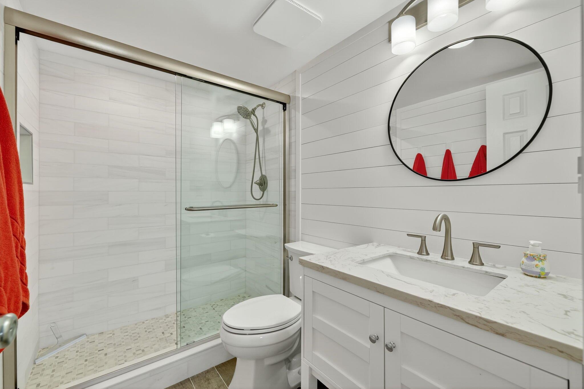 AVALON BEACH CLUB CONDOMI - Residential