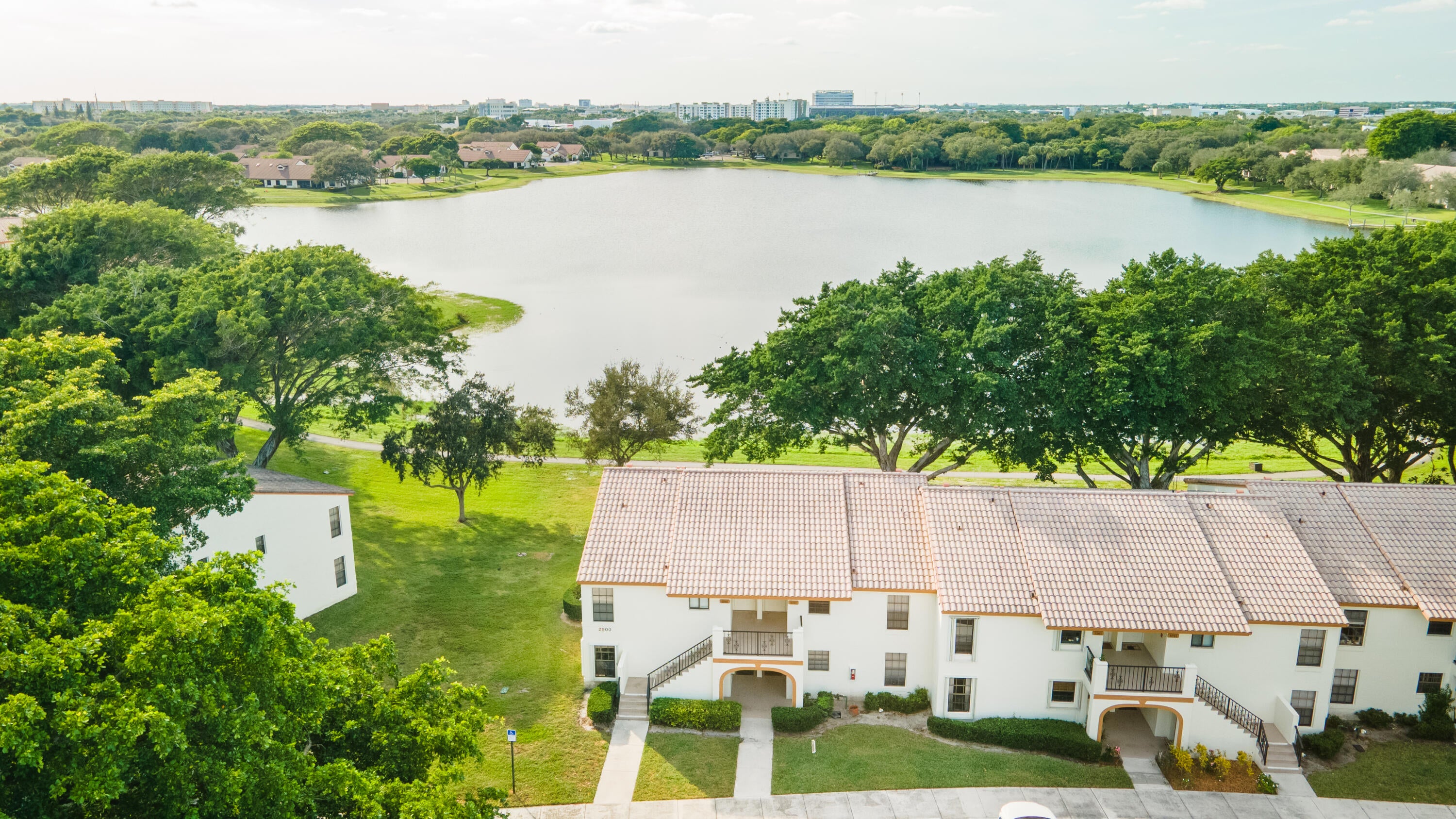 2900 Olivewood Terrace