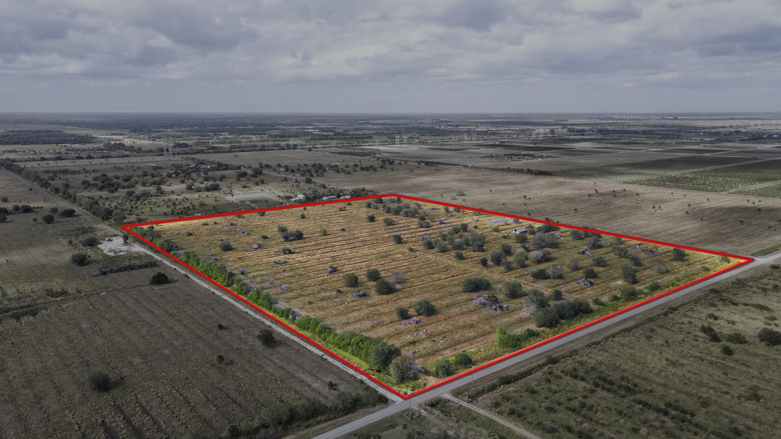 METES AND BOUNDS - Land