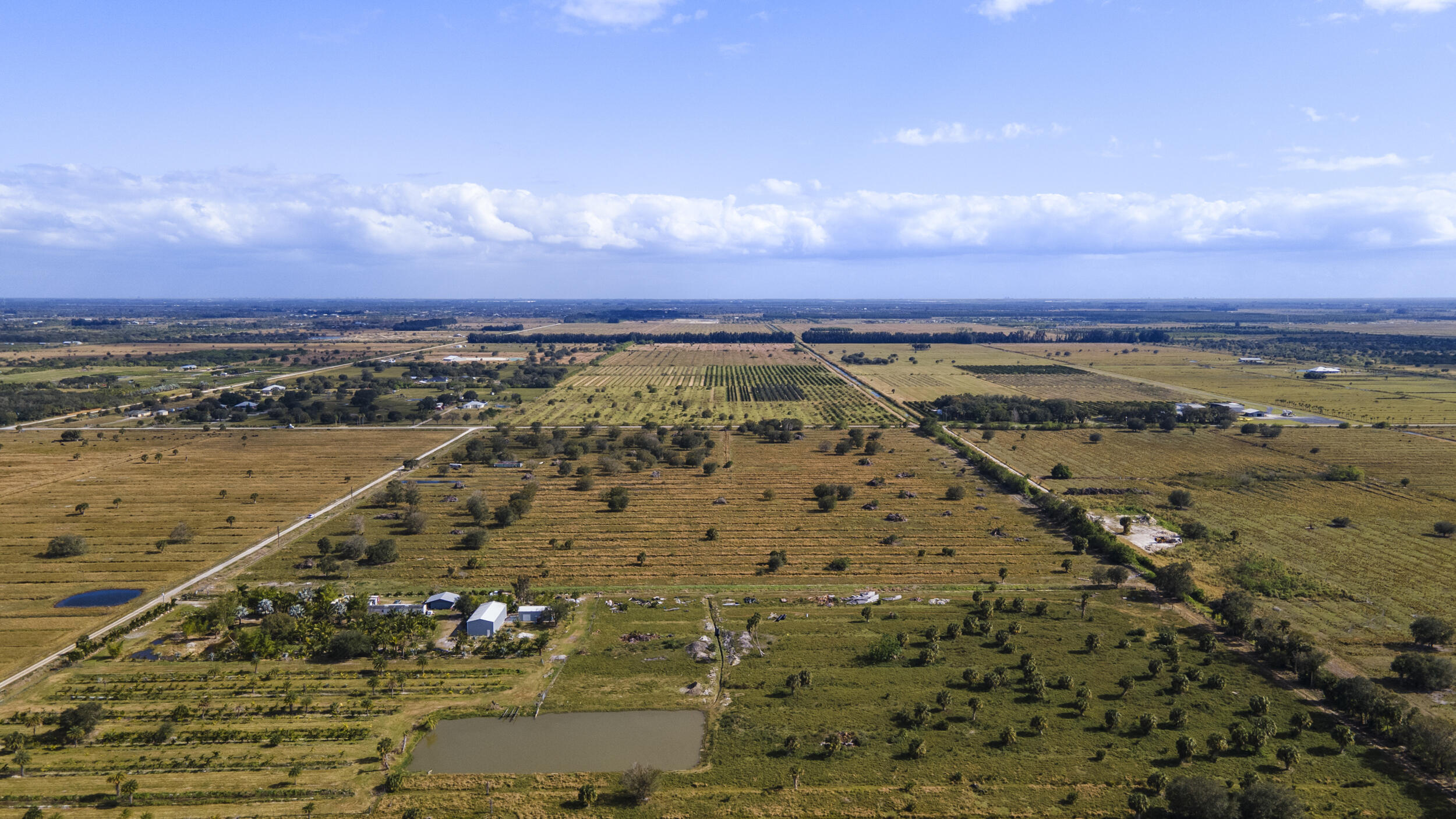 METES AND BOUNDS - Land