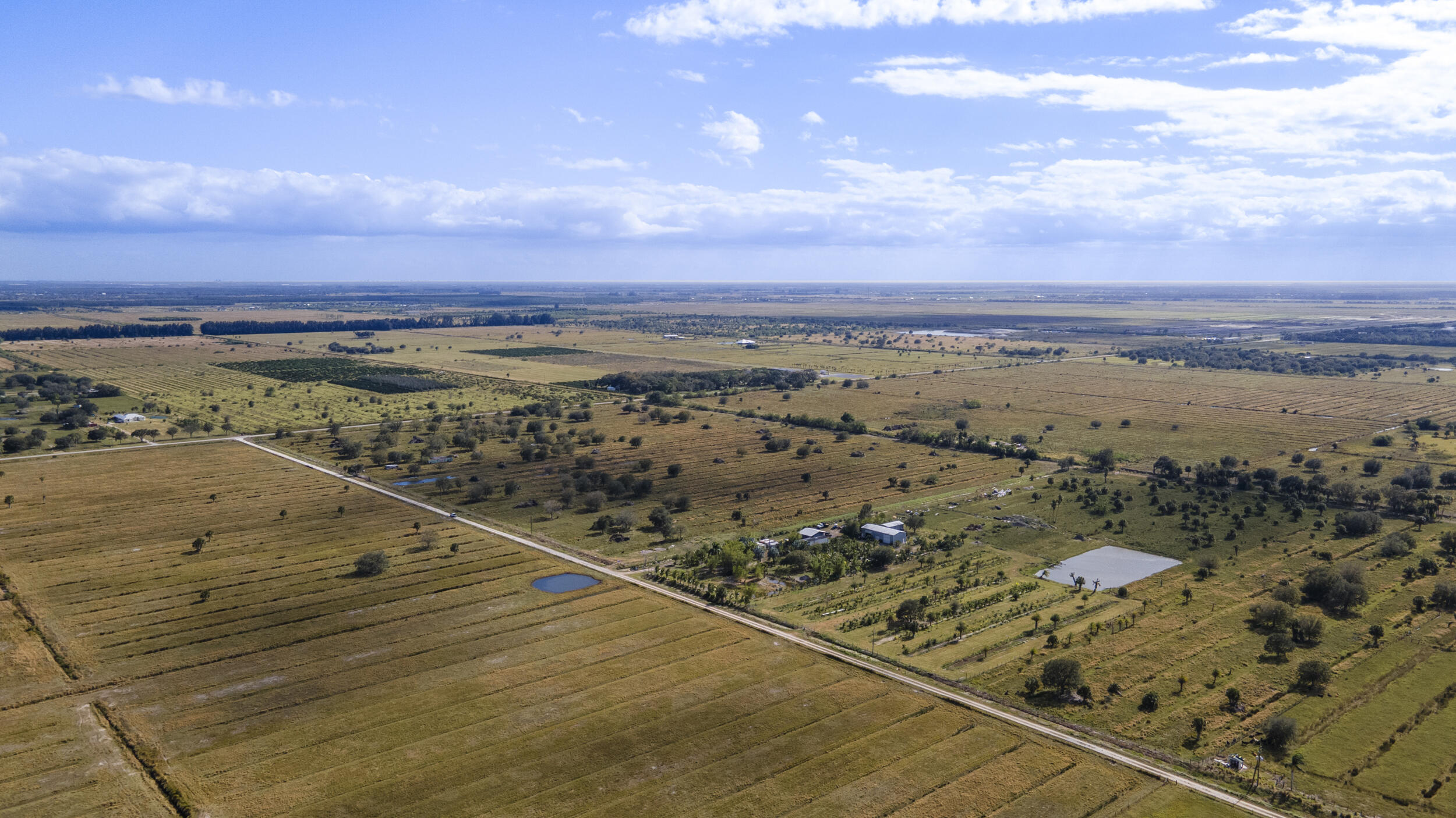 METES AND BOUNDS - Land