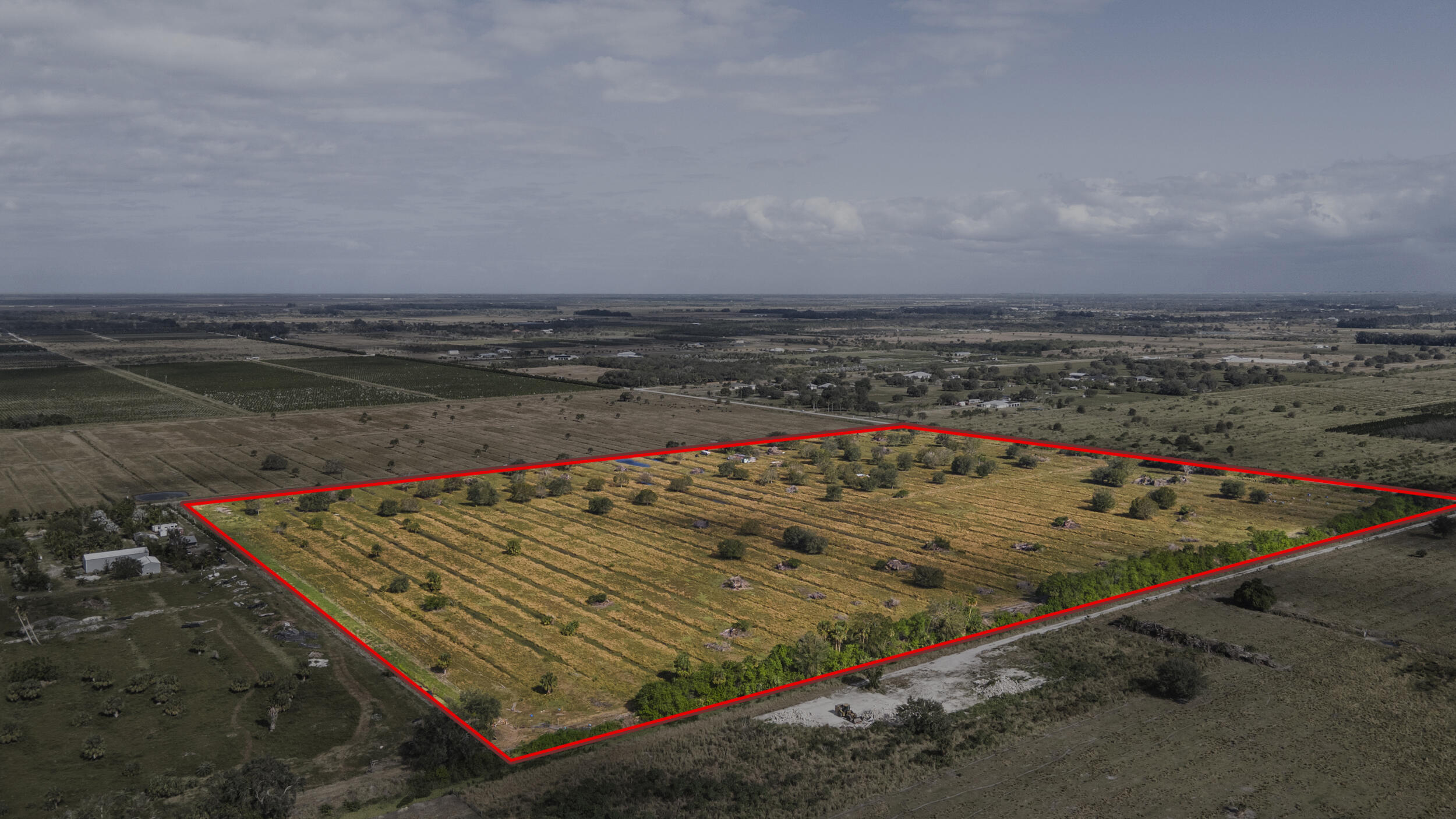 METES AND BOUNDS - Land