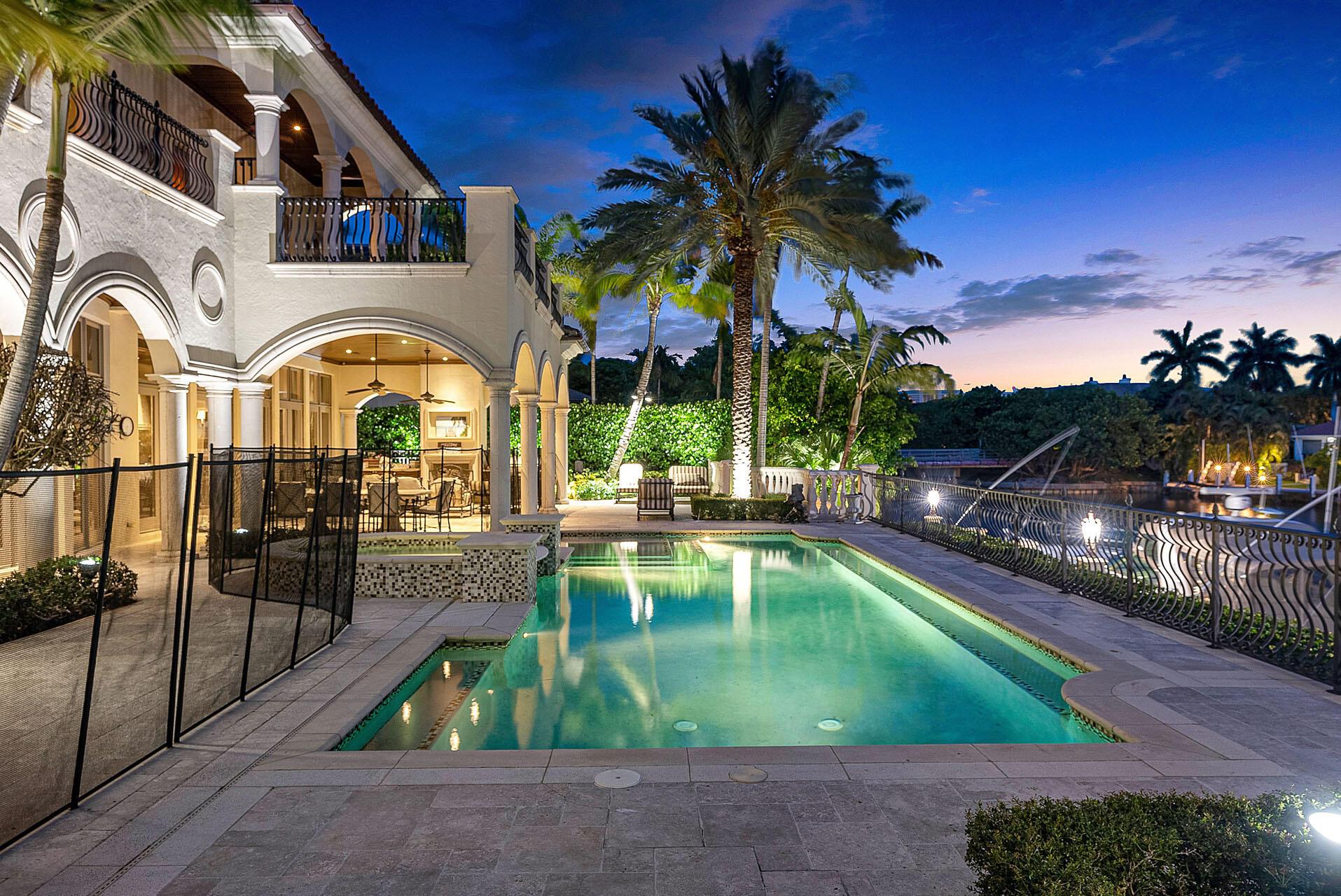 ROYAL PALM YACHT & COUNTR - Residential