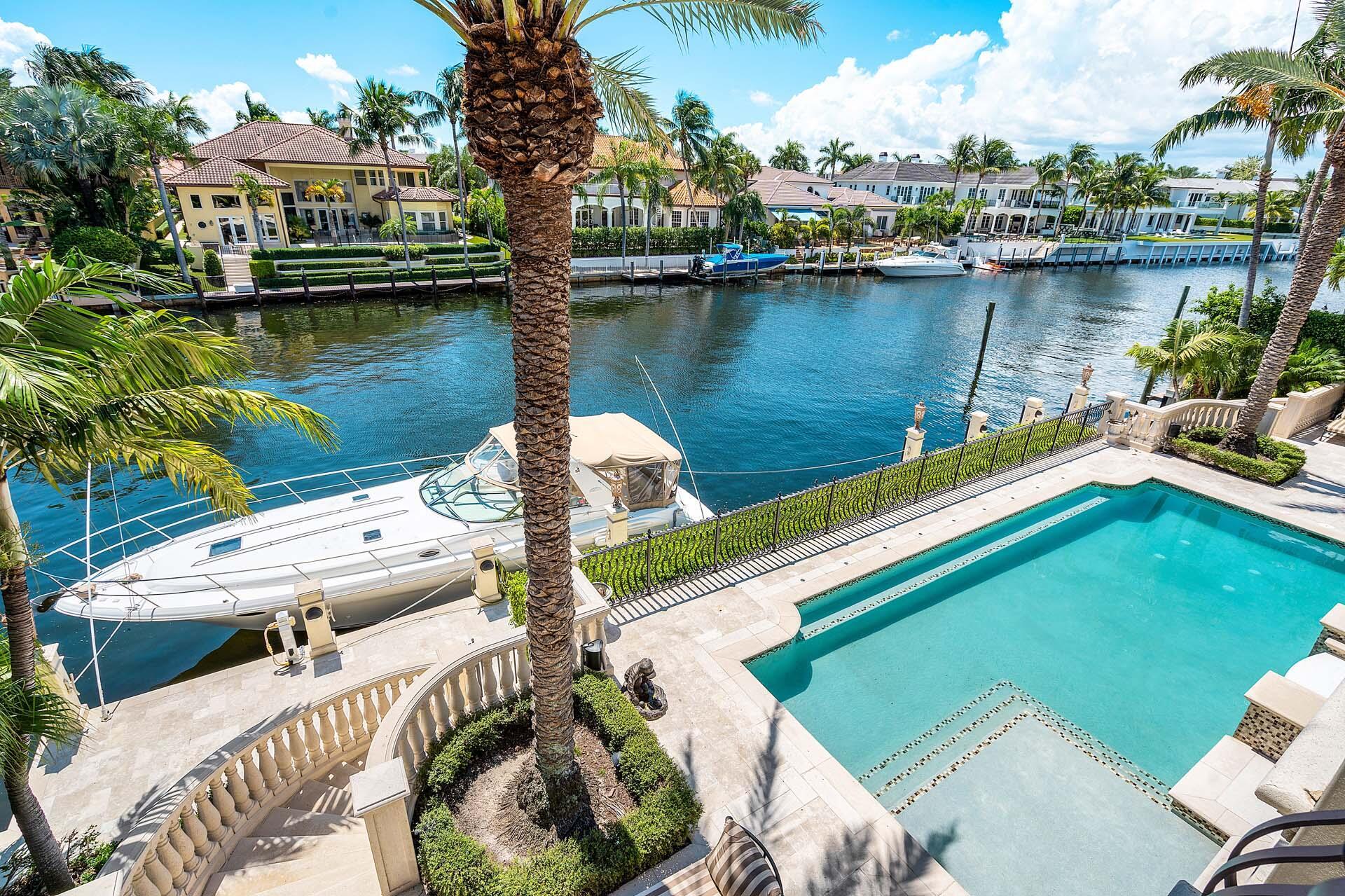 ROYAL PALM YACHT & COUNTR - Residential