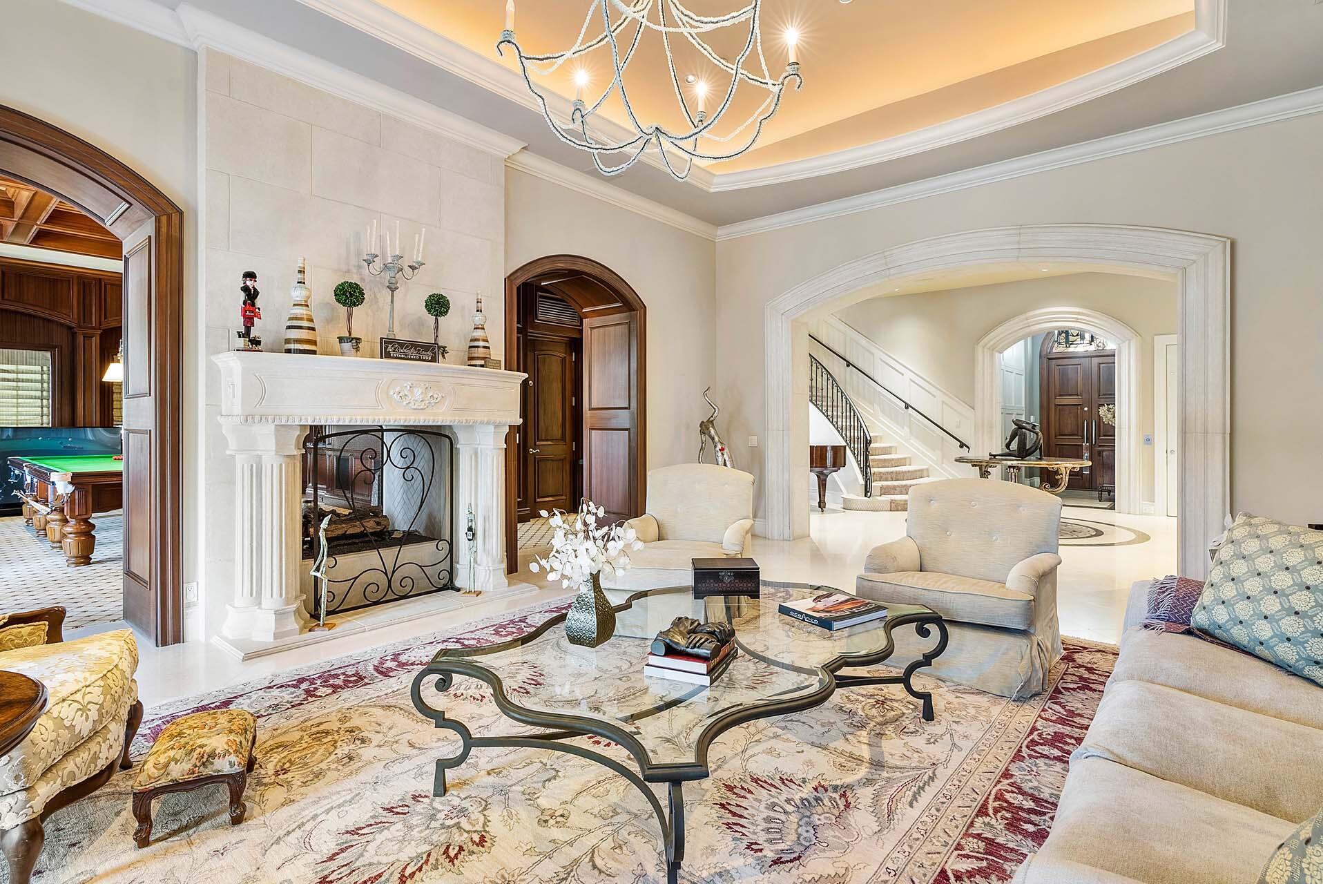 ROYAL PALM YACHT & COUNTR - Residential