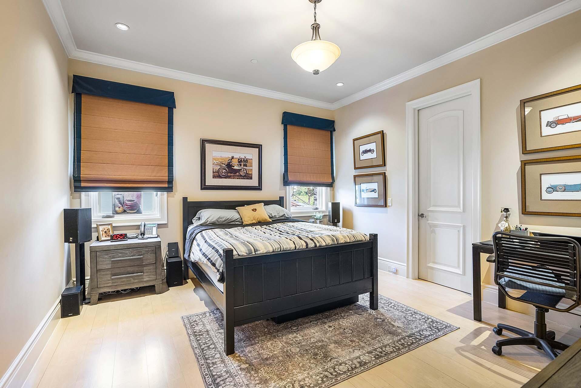 ROYAL PALM YACHT & COUNTR - Residential