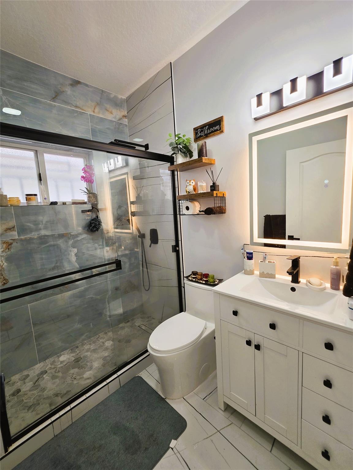 AVALON ESTATES - Residential