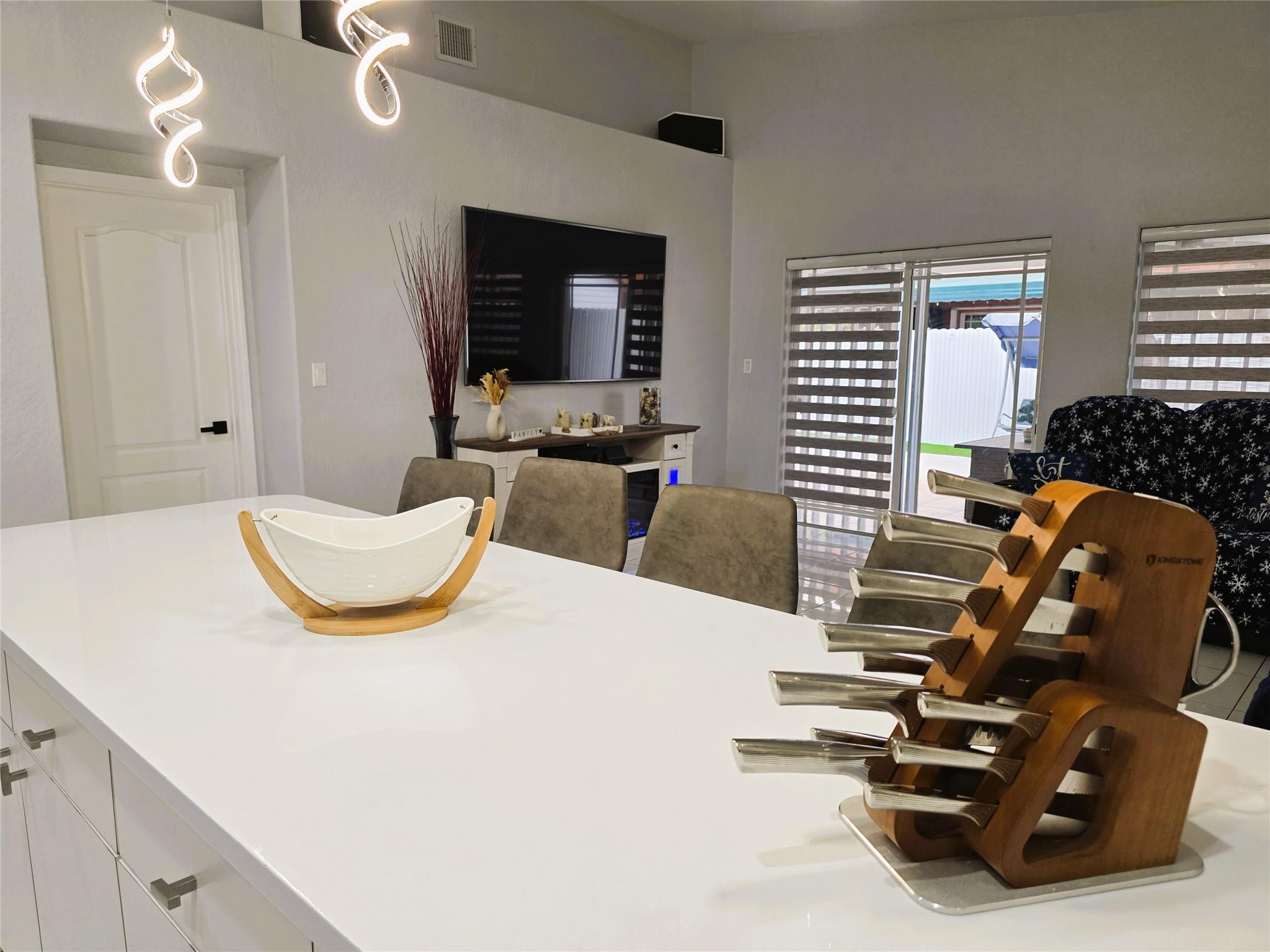 AVALON ESTATES - Residential