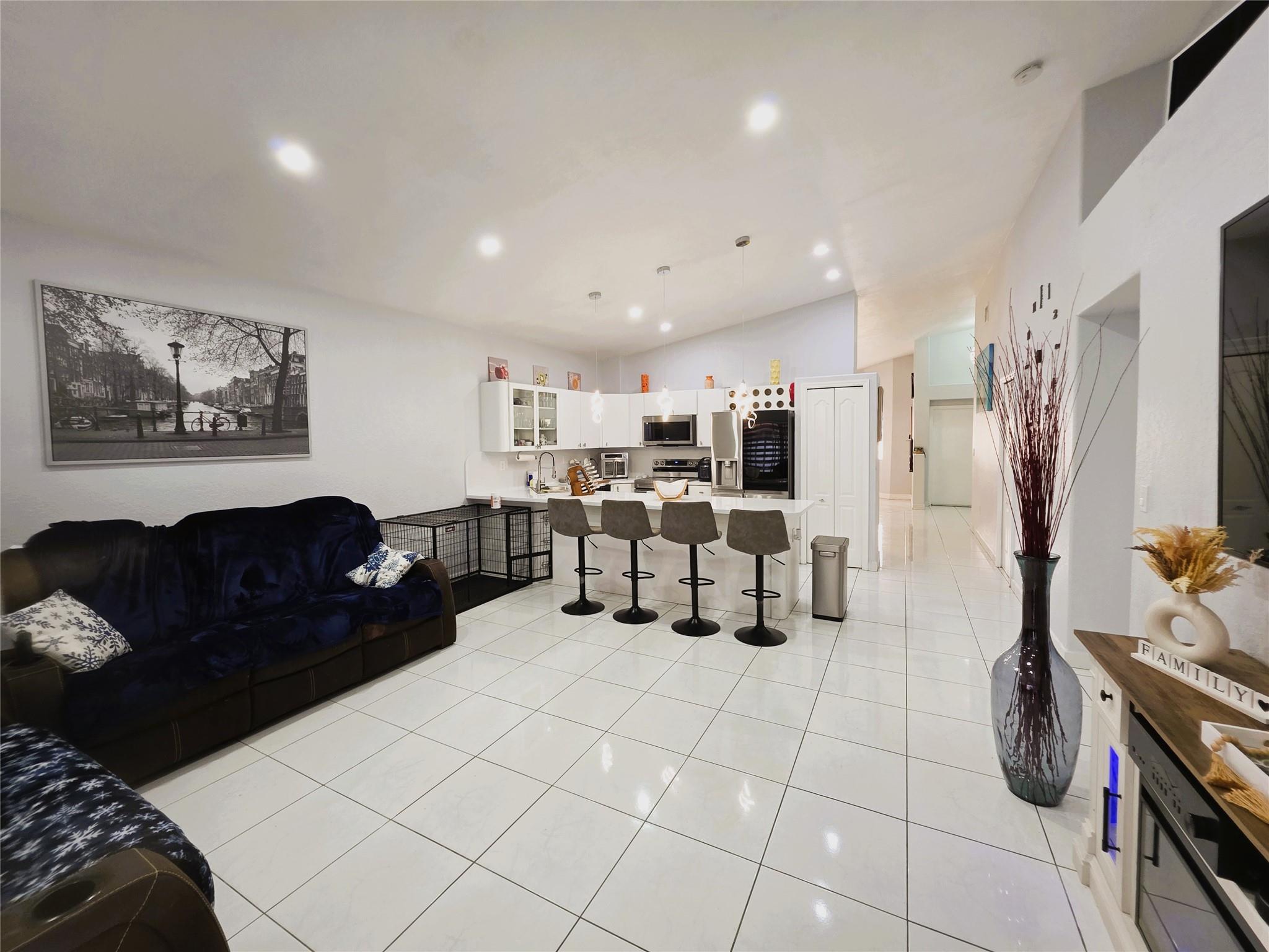 AVALON ESTATES - Residential