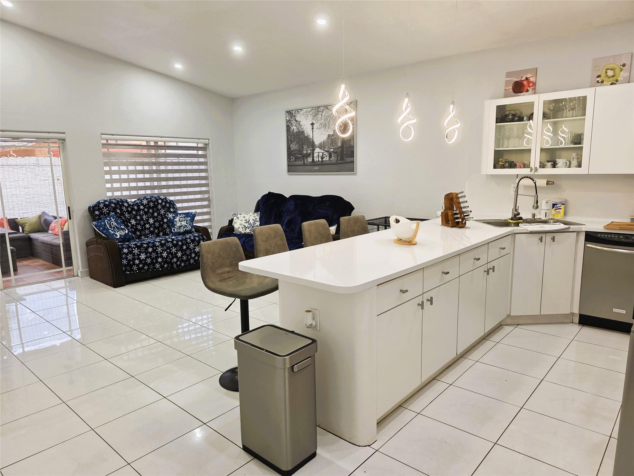 AVALON ESTATES - Residential