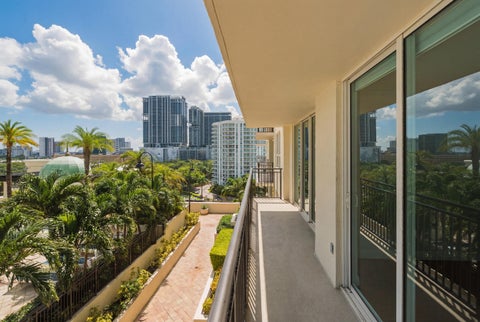 Tiny photo for 600 W Las Olas Boulevard #905s, Fort Lauderdale, FL 33312 (MLS # B26049394)