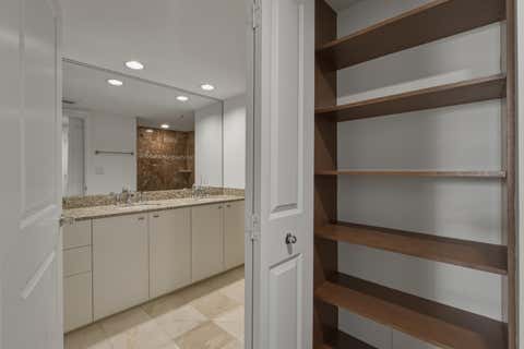 Tiny photo for 600 W Las Olas Boulevard #905s, Fort Lauderdale, FL 33312 (MLS # B26049394)
