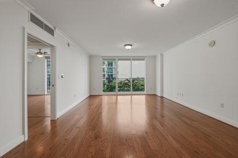 Tiny photo for 600 W Las Olas Boulevard #905s, Fort Lauderdale, FL 33312 (MLS # B26049394)