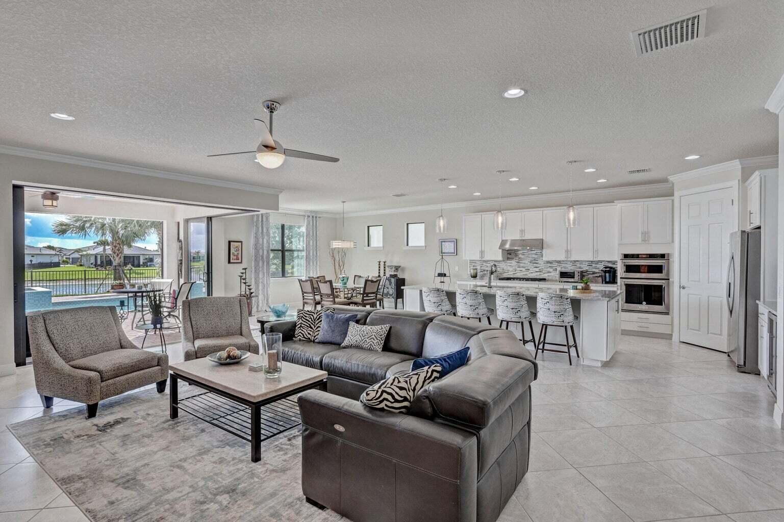 VERANDA PLAT NO 4 VERANDA GARDENS WEST PHASE 2 - Residential