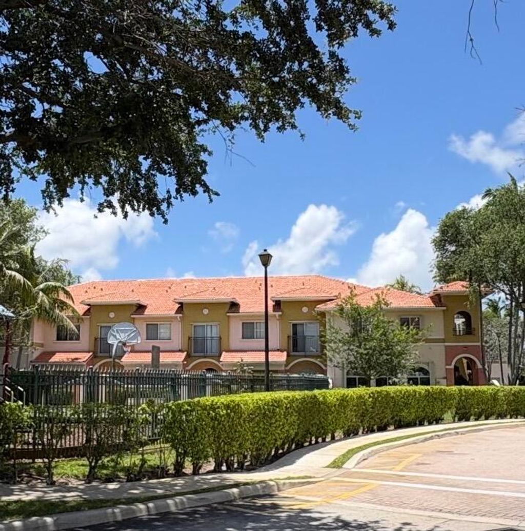 Photo of 203 S Santa Catalina Circle #203, North Lauderdale, FL 33068 (MLS # B26032992)