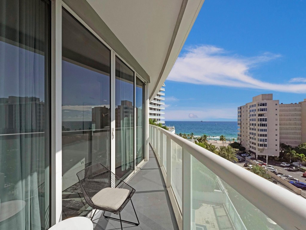 3101 Bayshore Drive 709