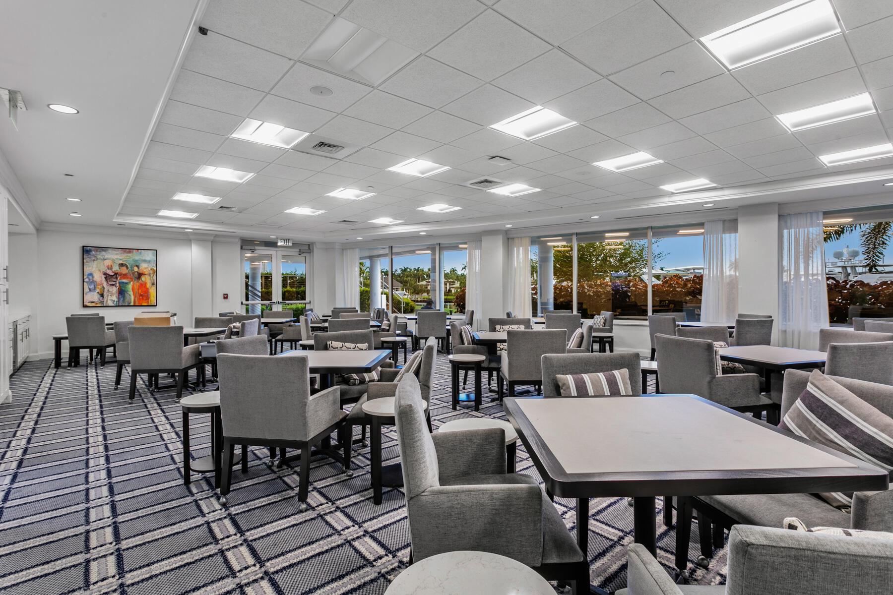ADMIRALS COVE - Residential