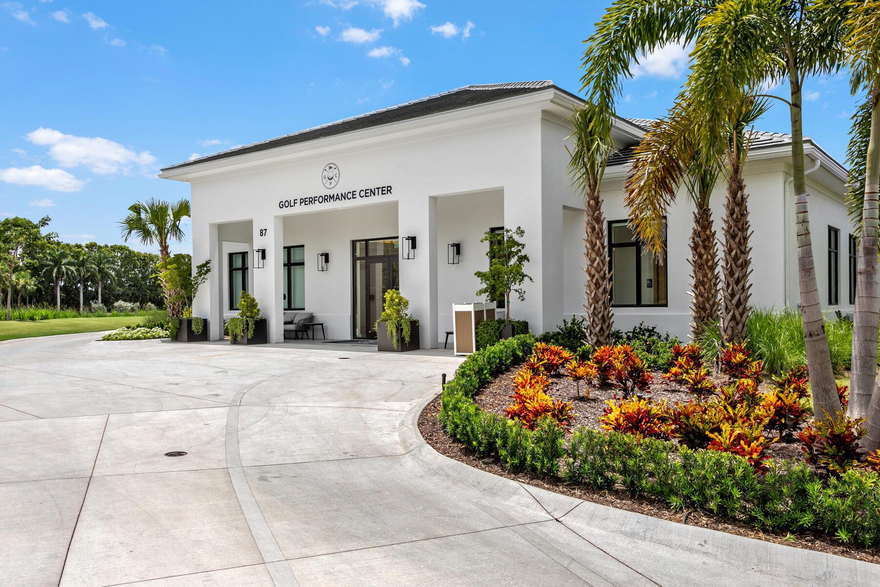 ADMIRALS COVE - Residential