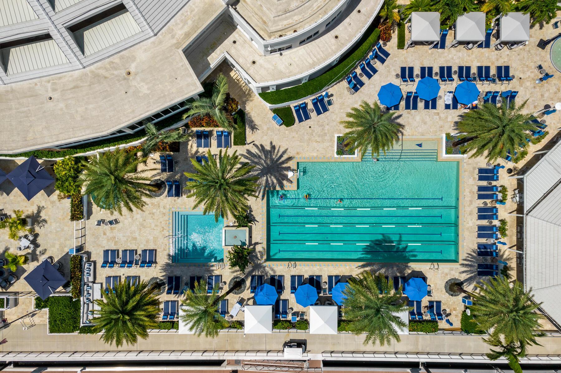 ADMIRALS COVE - Residential