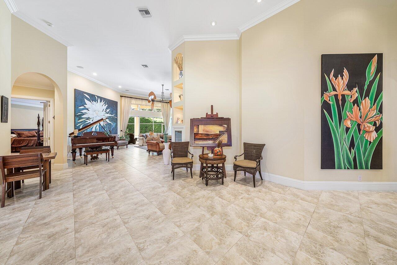 ADMIRALS COVE - Residential