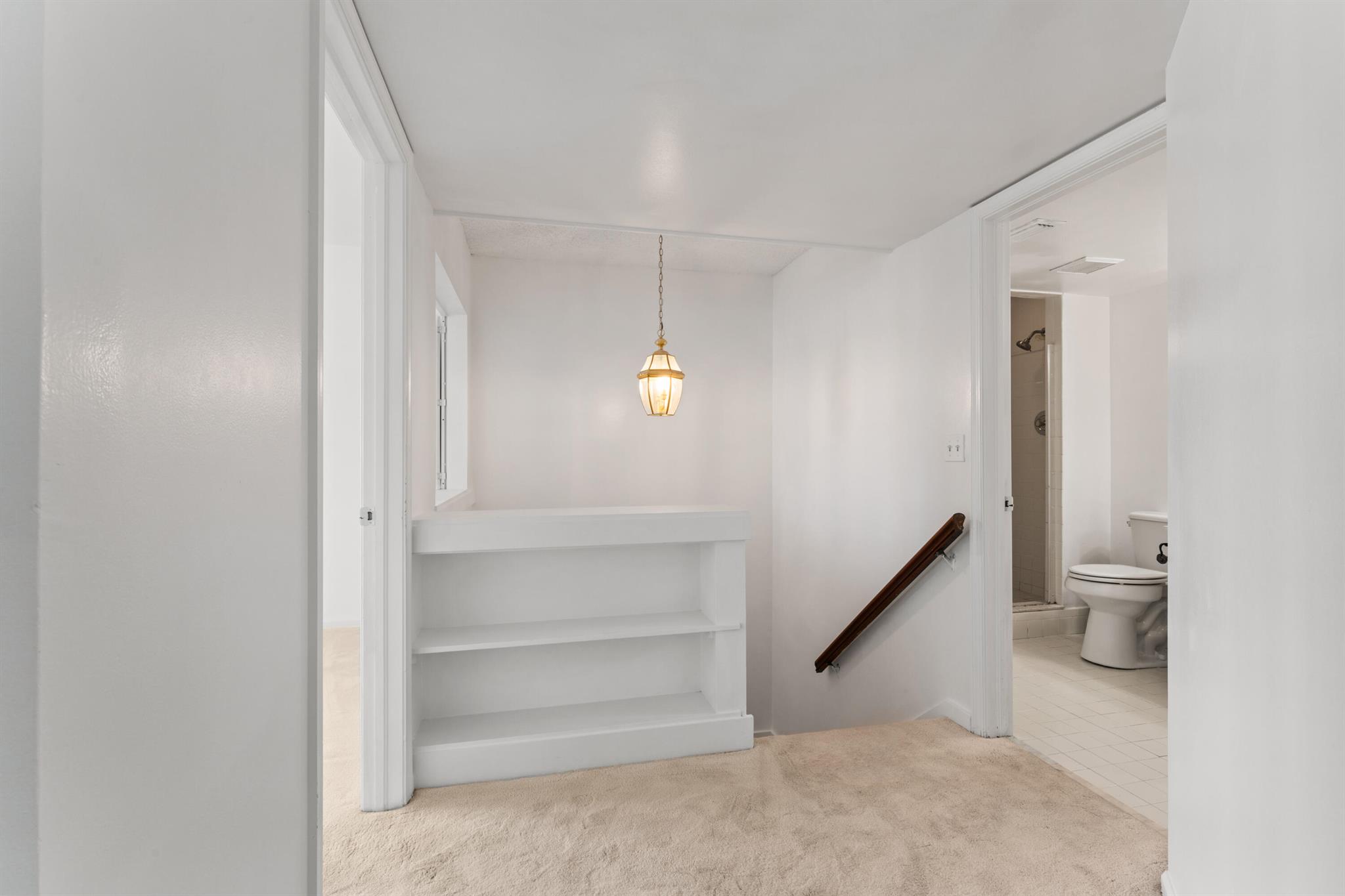 WINCHESTER COURT - Residential