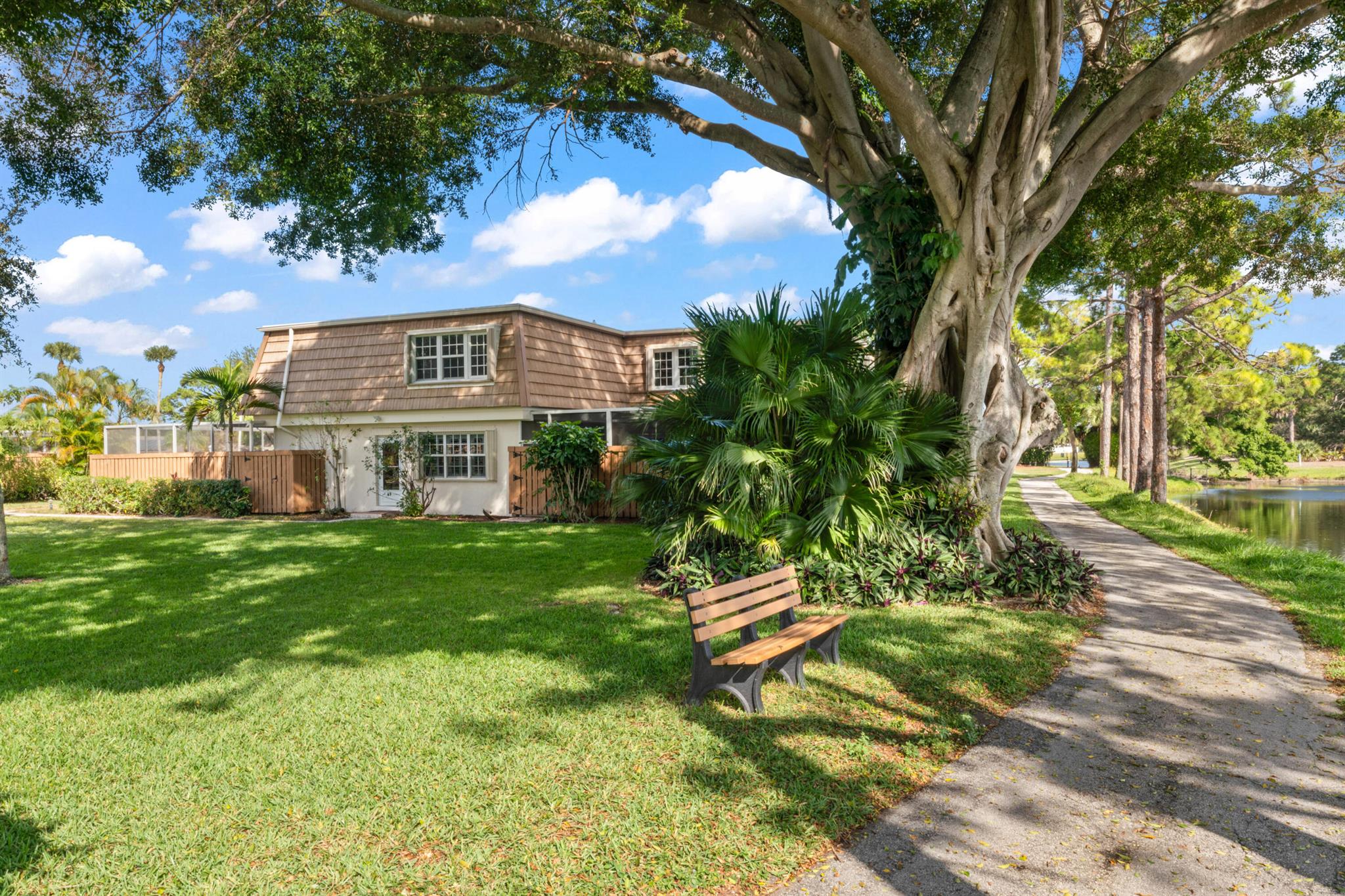 WINCHESTER COURT - Residential