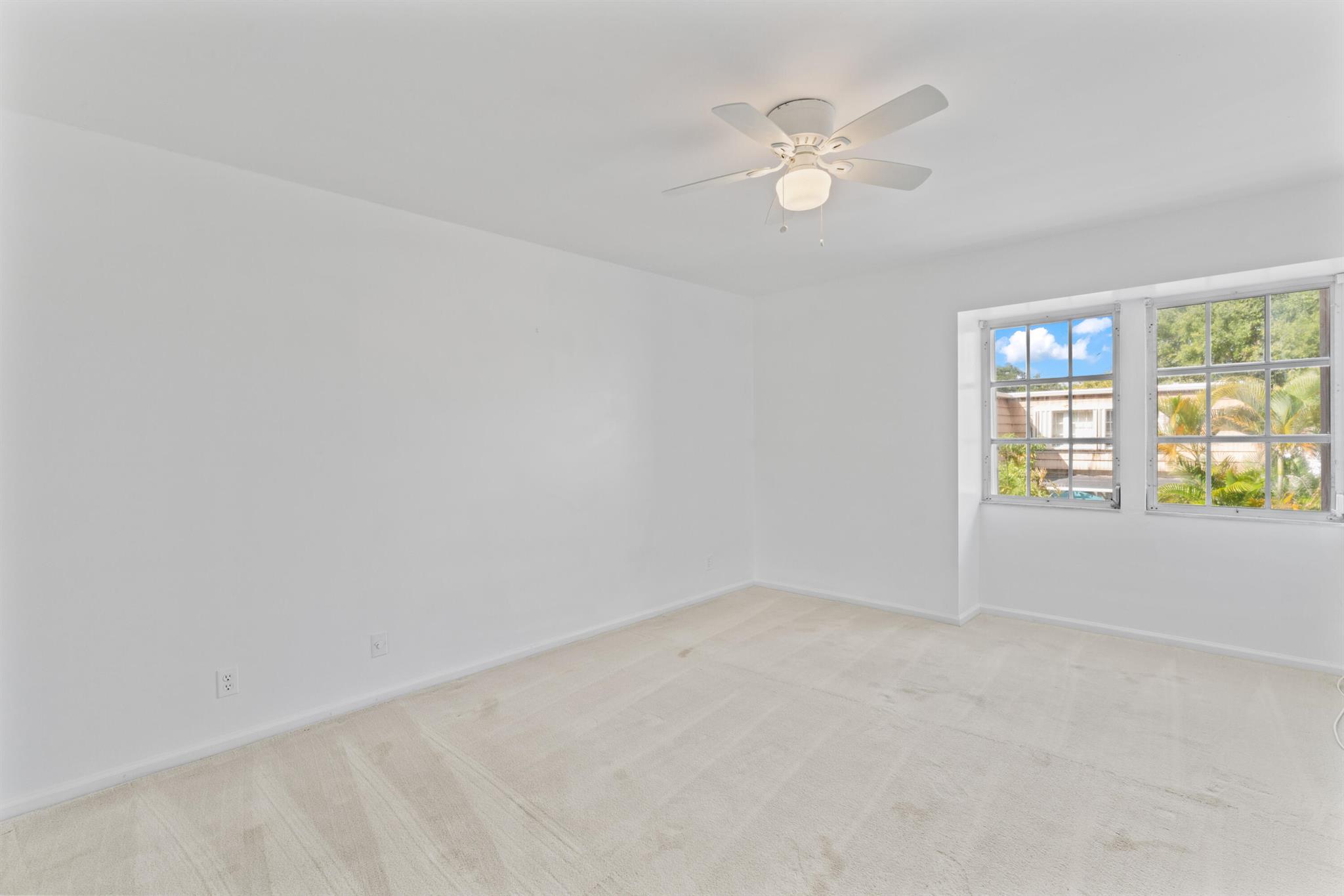 WINCHESTER COURT - Residential