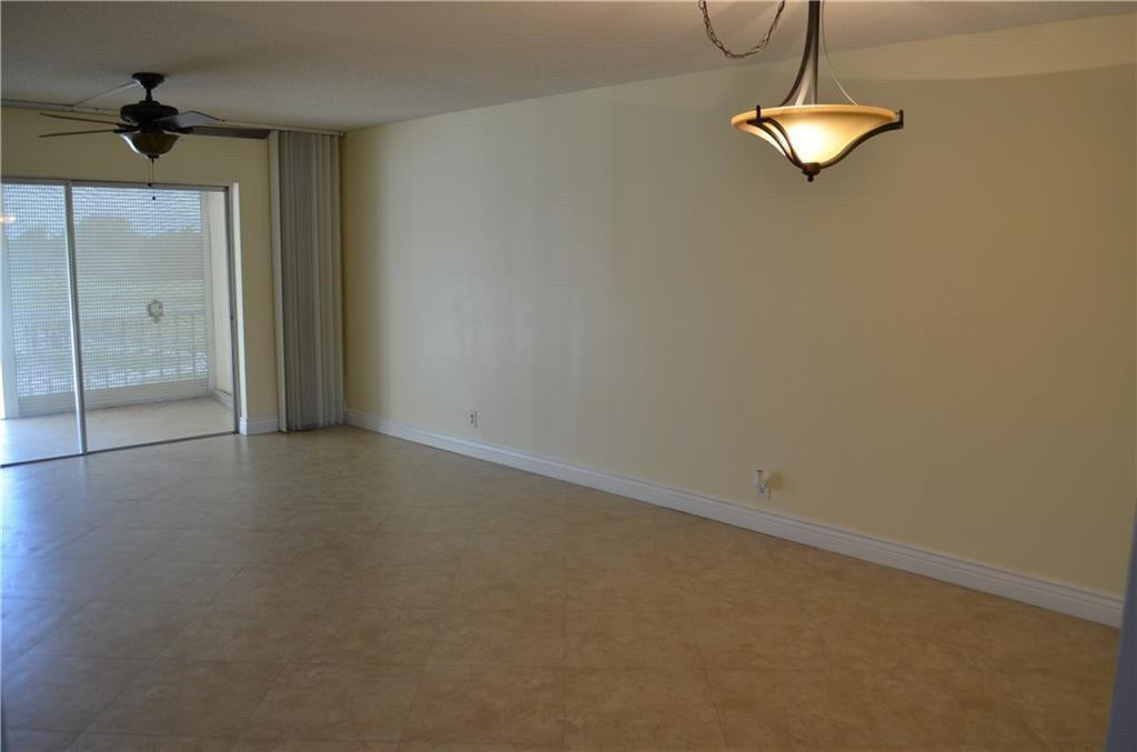 ORIOLE GOLF & TENNIS CLUB CONDO - Residential Lease