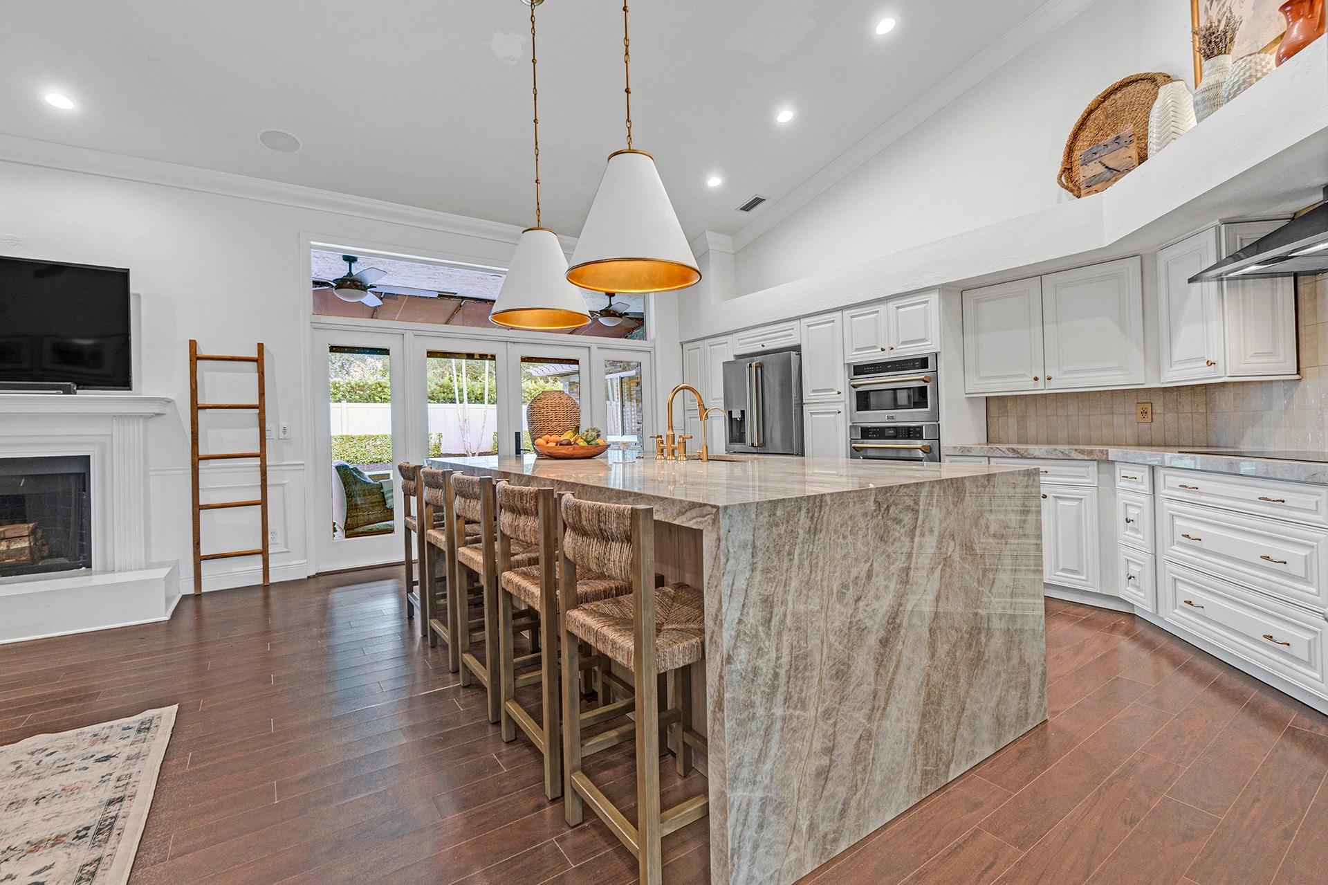 1021 NW 93rd Ter