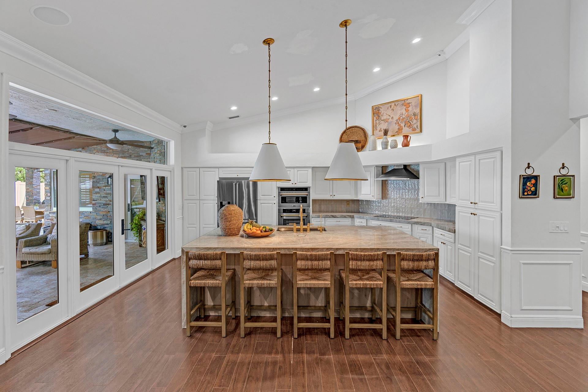 1021 NW 93rd Ter